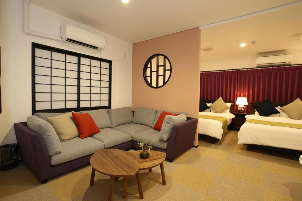 Rozy Hotel Namba Осака Екстериор снимка