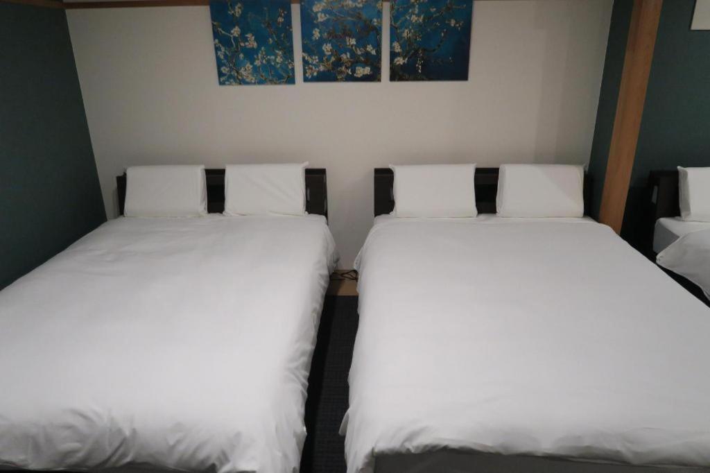 Rozy Hotel Namba Осака Екстериор снимка