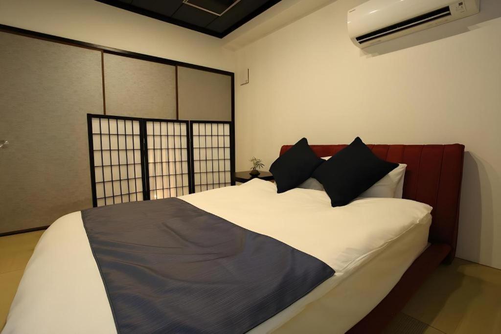 Rozy Hotel Namba Осака Екстериор снимка